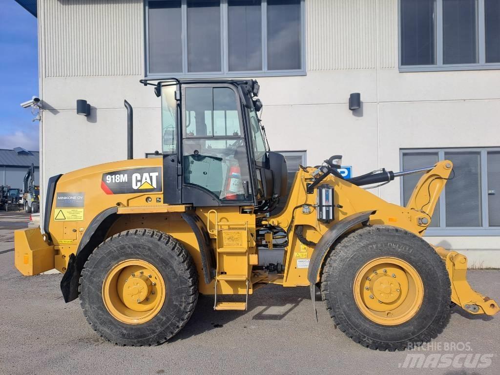 CAT 918 M Iekrāvēji uz riteņiem
