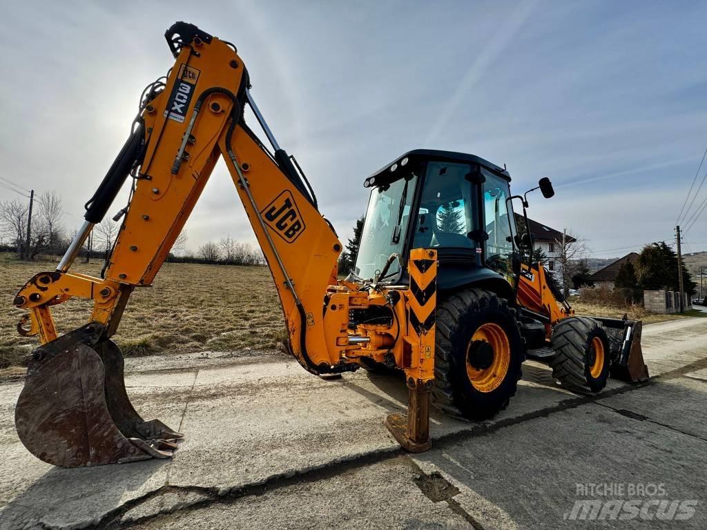 JCB 3CX CONTRACTOR Ekskavatori-iekrāvēji