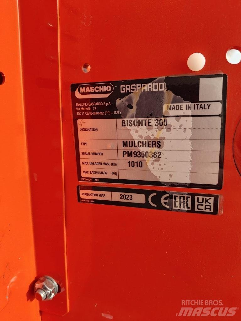 Maschio Bisonte 300 Pļaujmašīnas/pašgājēji