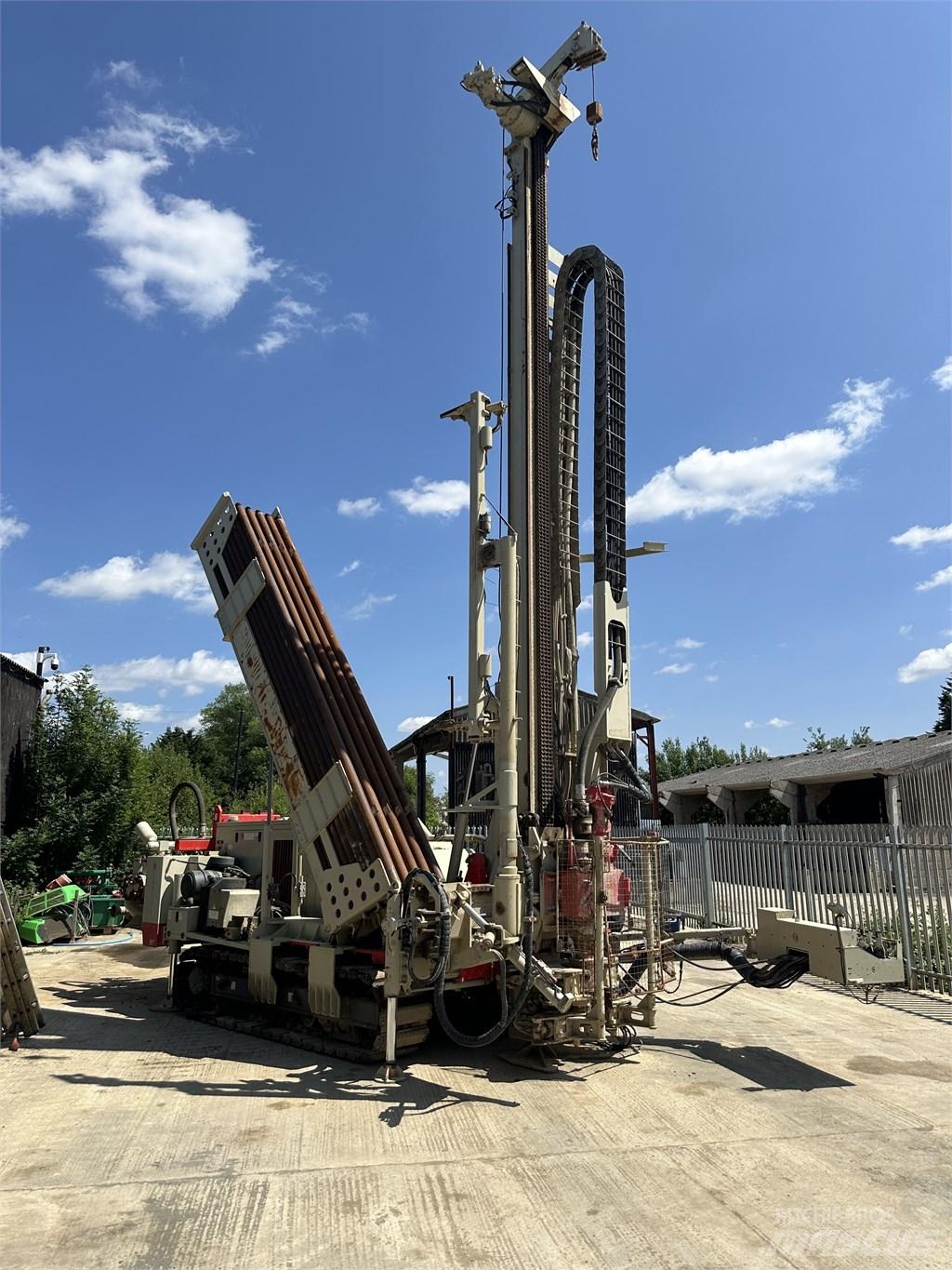 Comacchio 900HT Urbji