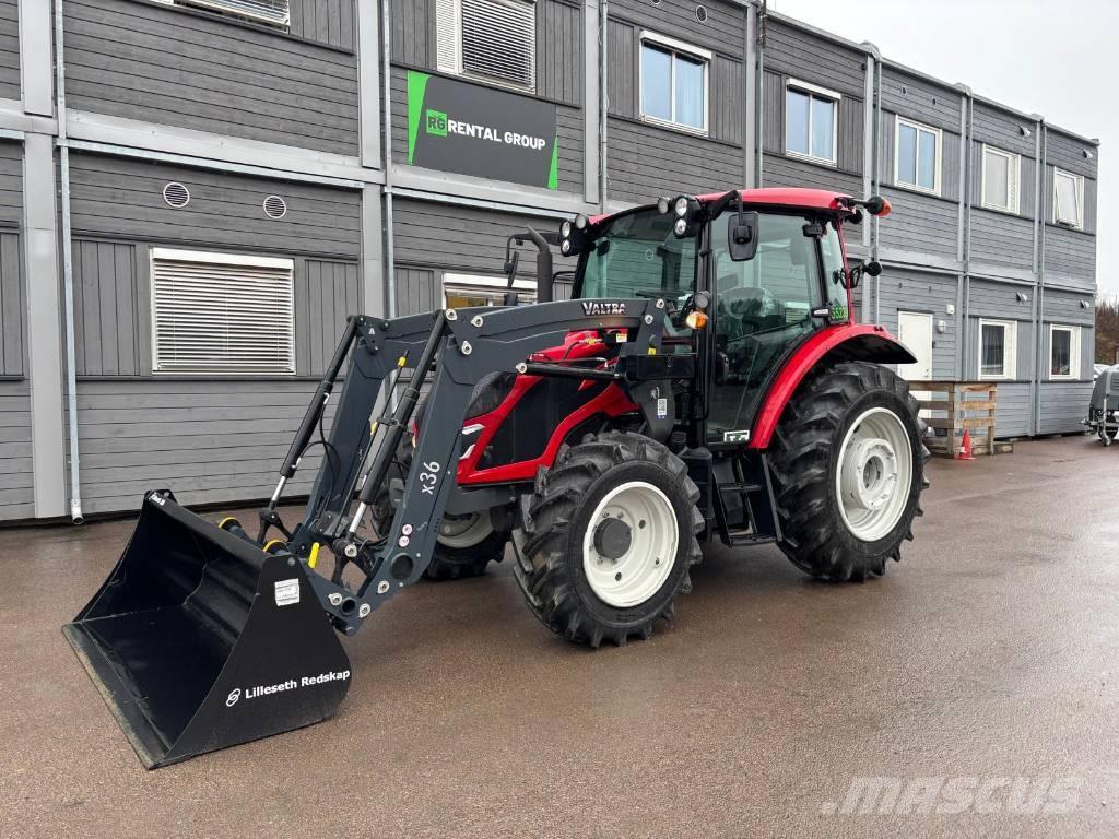 Valtra A 95 Traktori