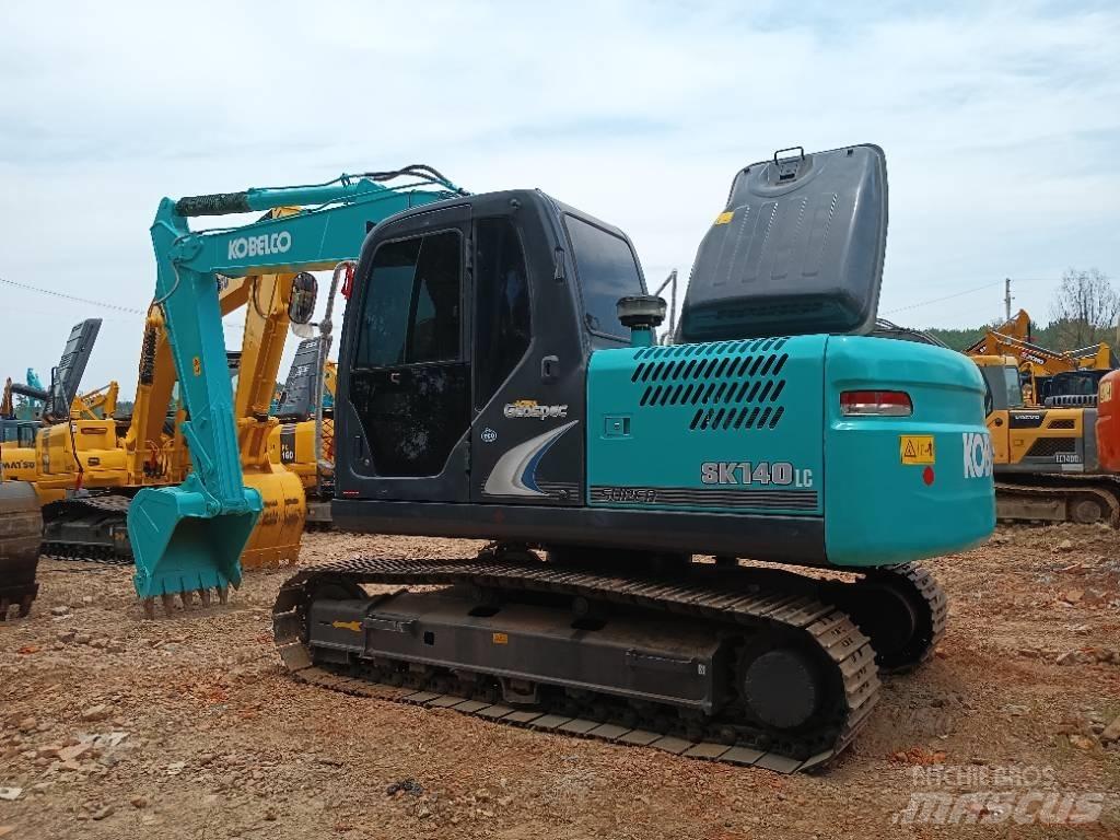 Kobelco SK 140 Vidēja lieluma ekskavatori 7 t - 12 t
