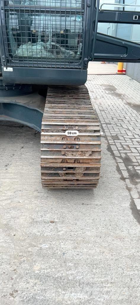 Hyundai R 210 Kāpurķēžu ekskavatori