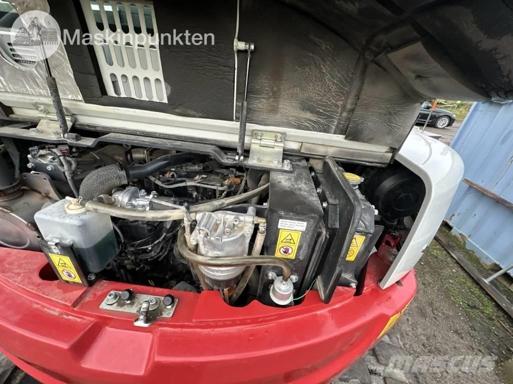 Takeuchi TB 280 FR Vidēja lieluma ekskavatori 7 t - 12 t