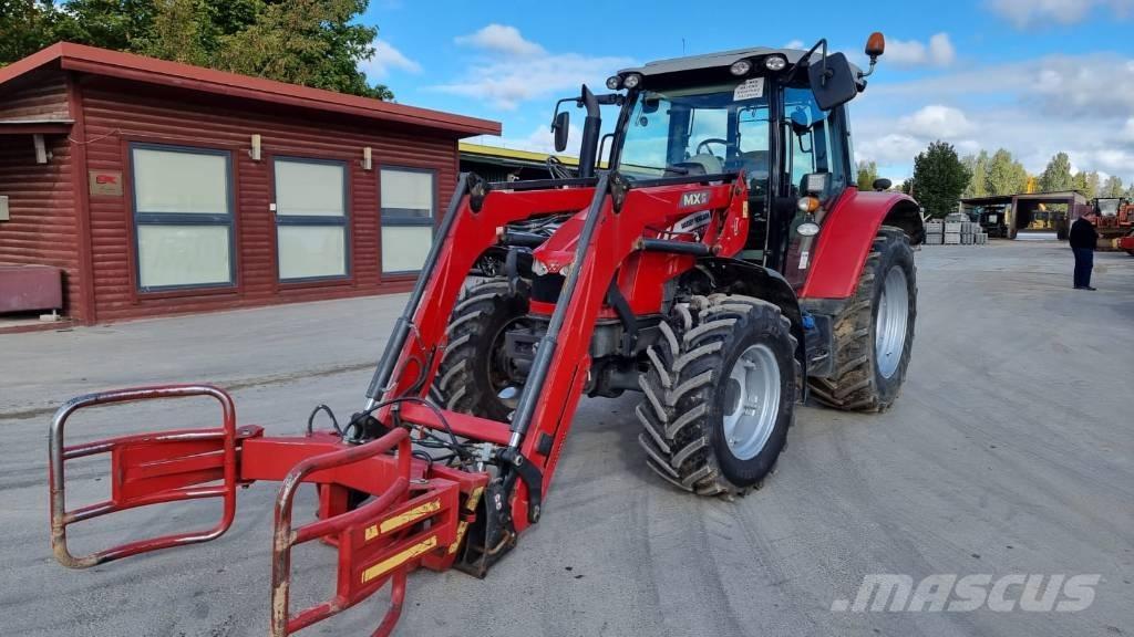 Massey Ferguson 5710 Traktori