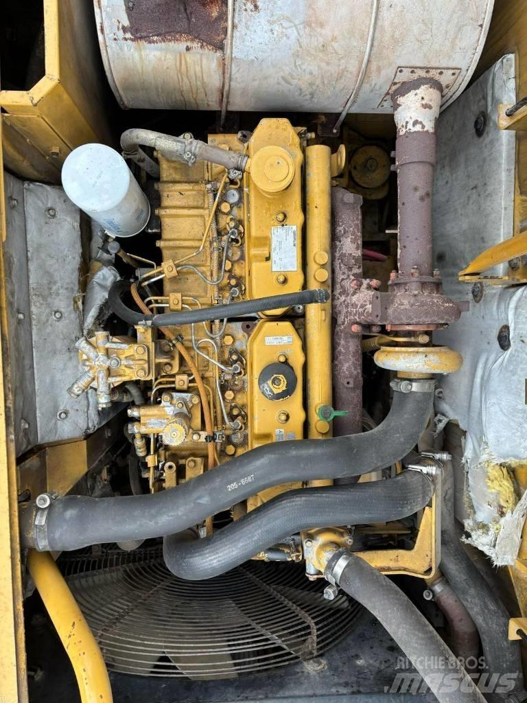 CAT 320 D L Kāpurķēžu ekskavatori
