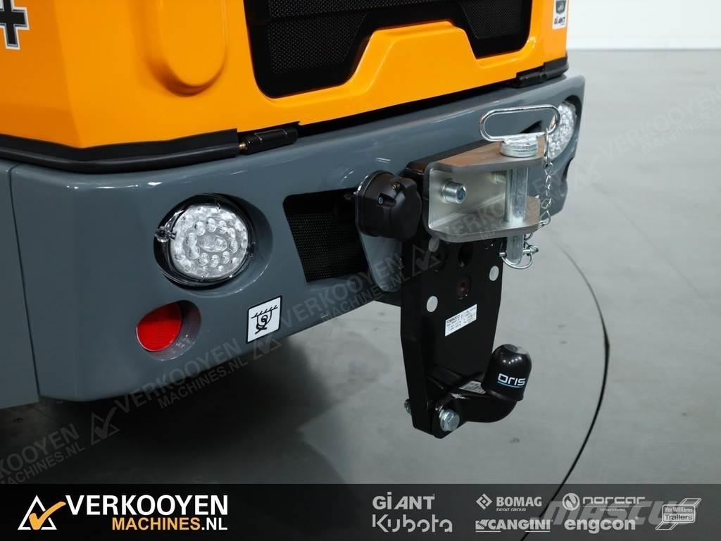 GiANT G2700 HD+ Iekrāvēji uz riteņiem