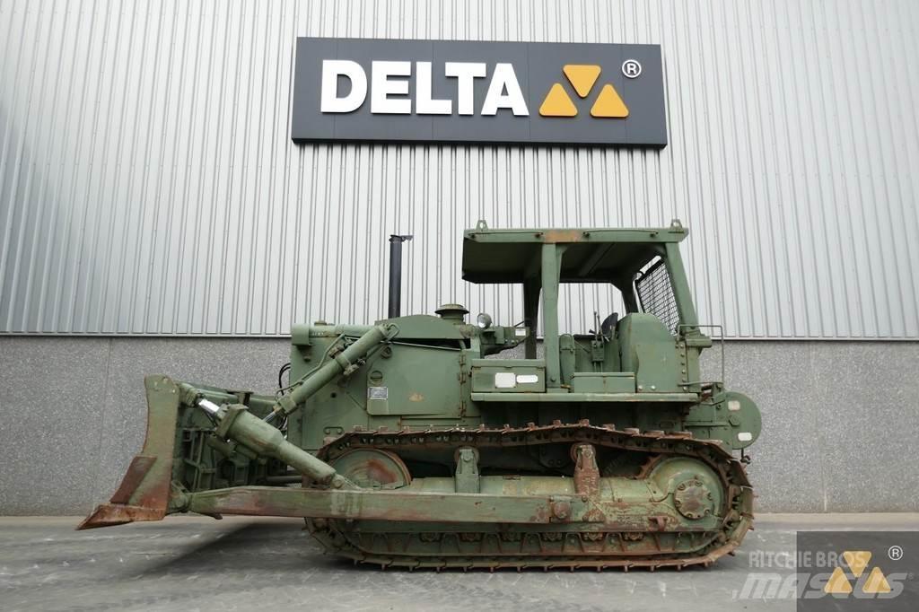 CAT D7F Ex-army Kāpurķēžu buldozeri