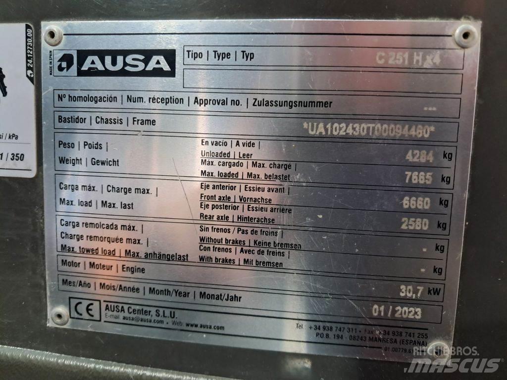Ausa C251 HX4 Apvidus autokrāvējs