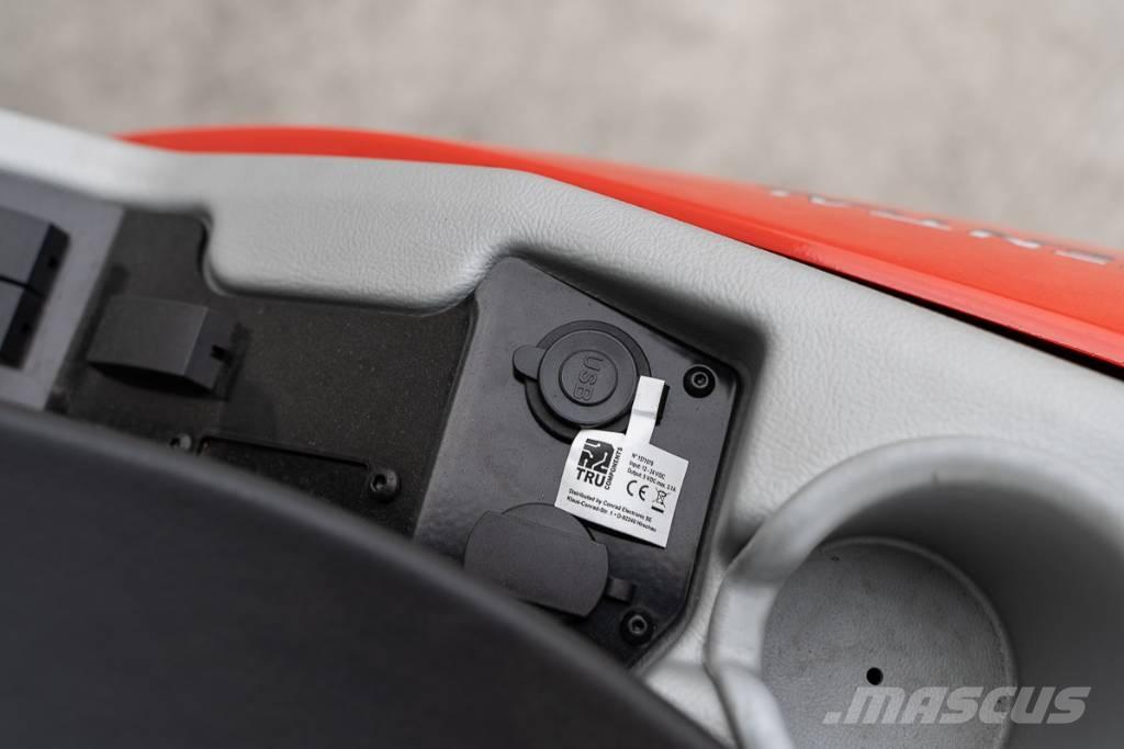 Manitou MLA 3-25 HC Mini iekrāvēji