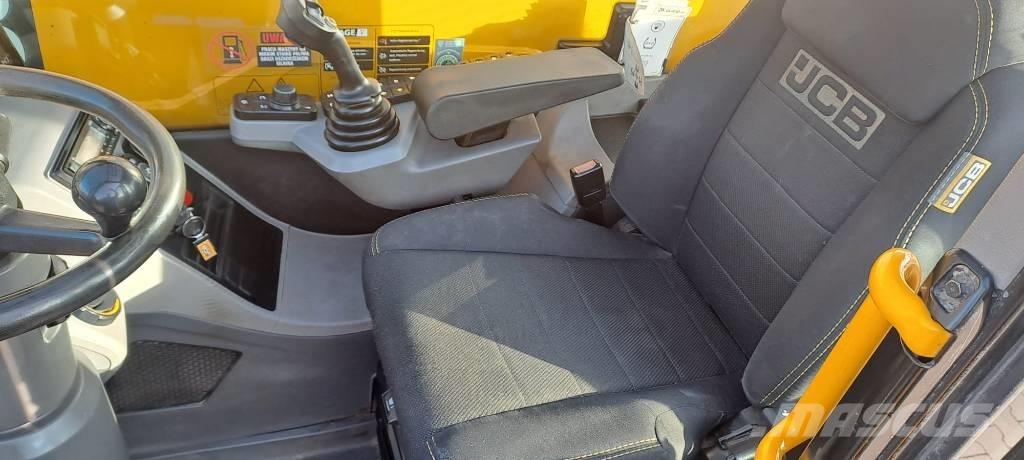 JCB 542-70 Agri Xtra Teleskopiskie manipulatori