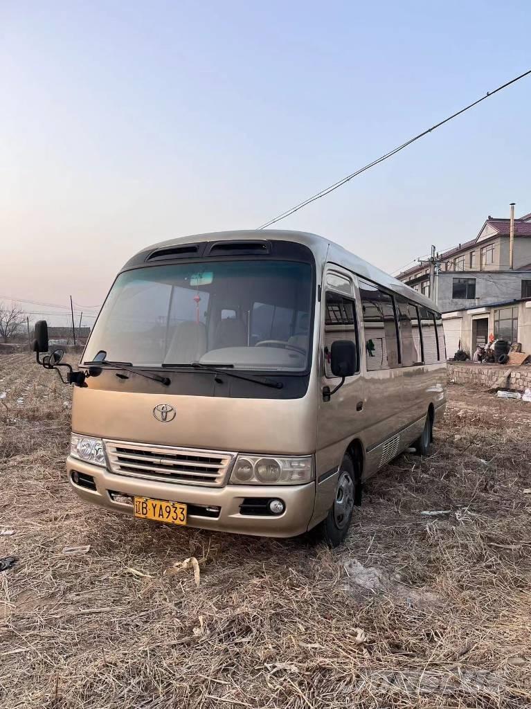 Toyota Coaster Bus Mikroautobusi