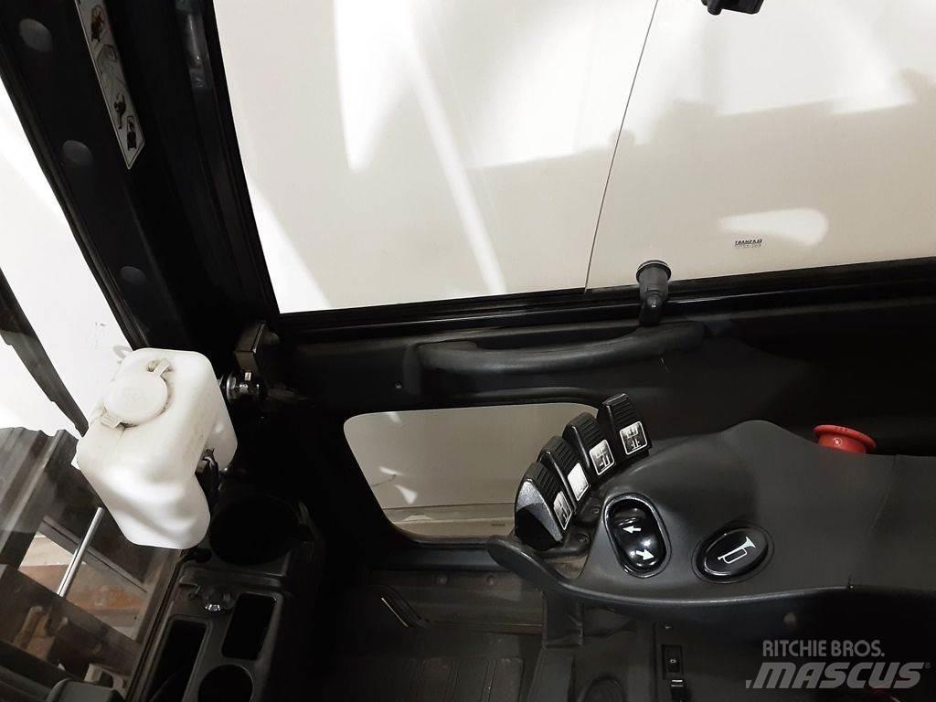 Yale ERP30VL V2745 Elektriskie iekrāvēji