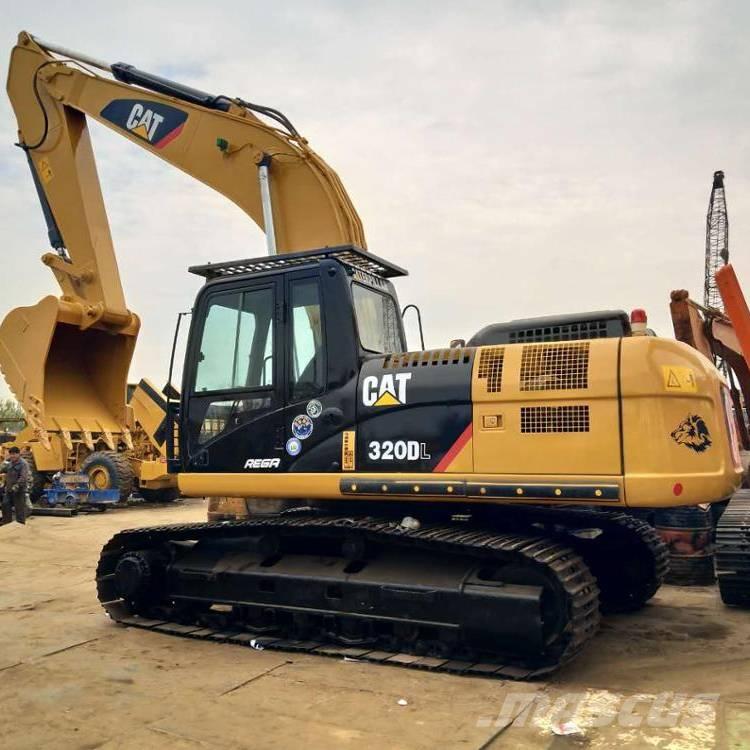 CAT 320D Kāpurķēžu ekskavatori