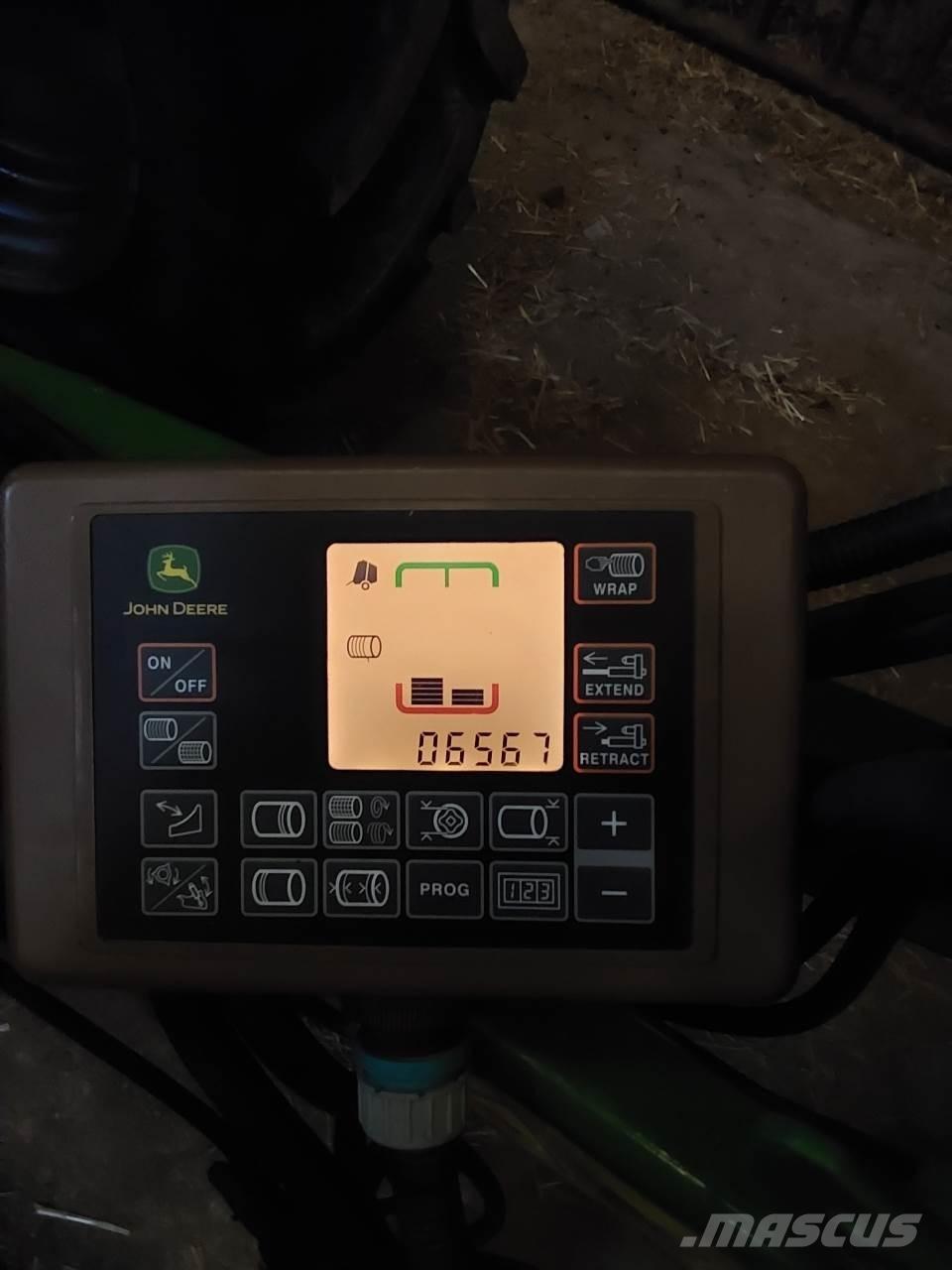 John Deere V 451 M Rituļu preses