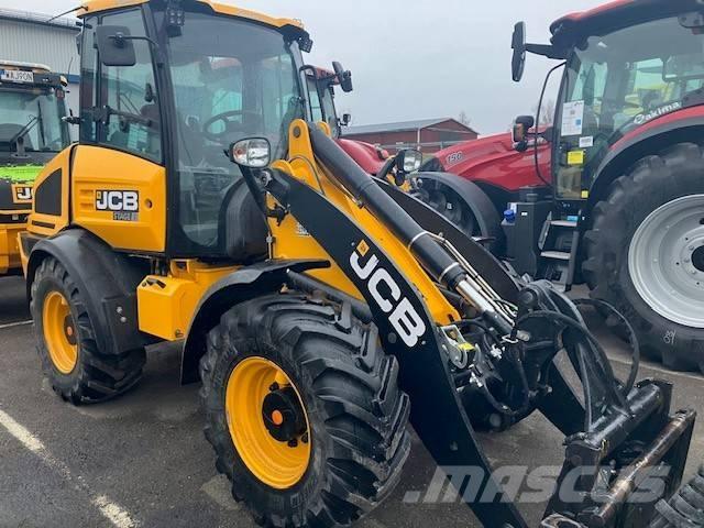 JCB 409 Iekrāvēji uz riteņiem
