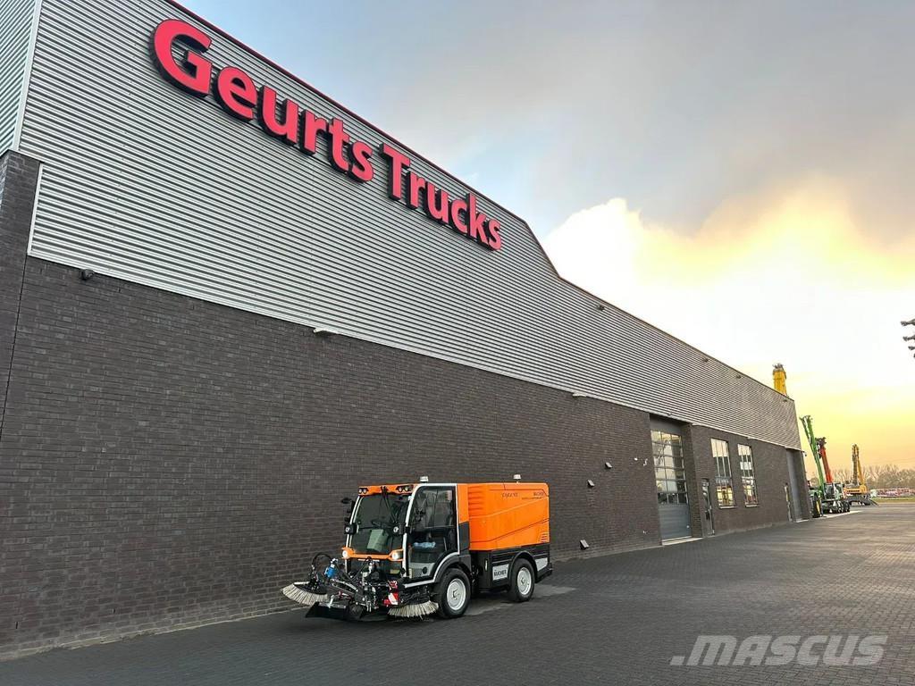 Bucher CITYCAT V20 Ielu tīrāmās mašīnas