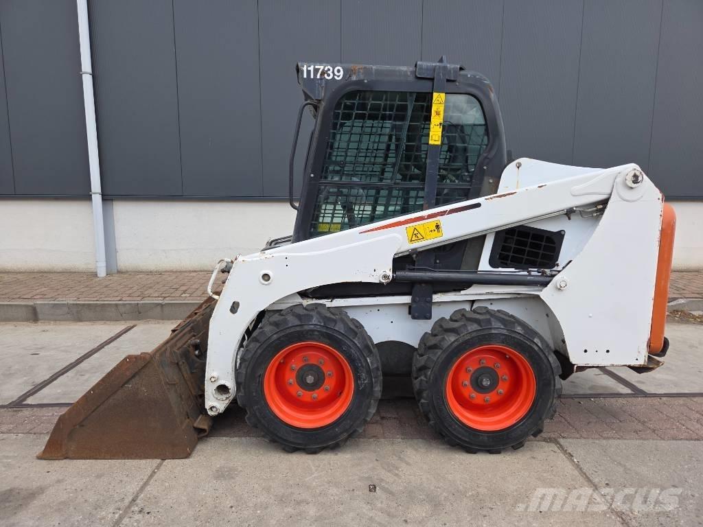 Bobcat S 450 Lietoti riteņu kompaktiekrāvēji