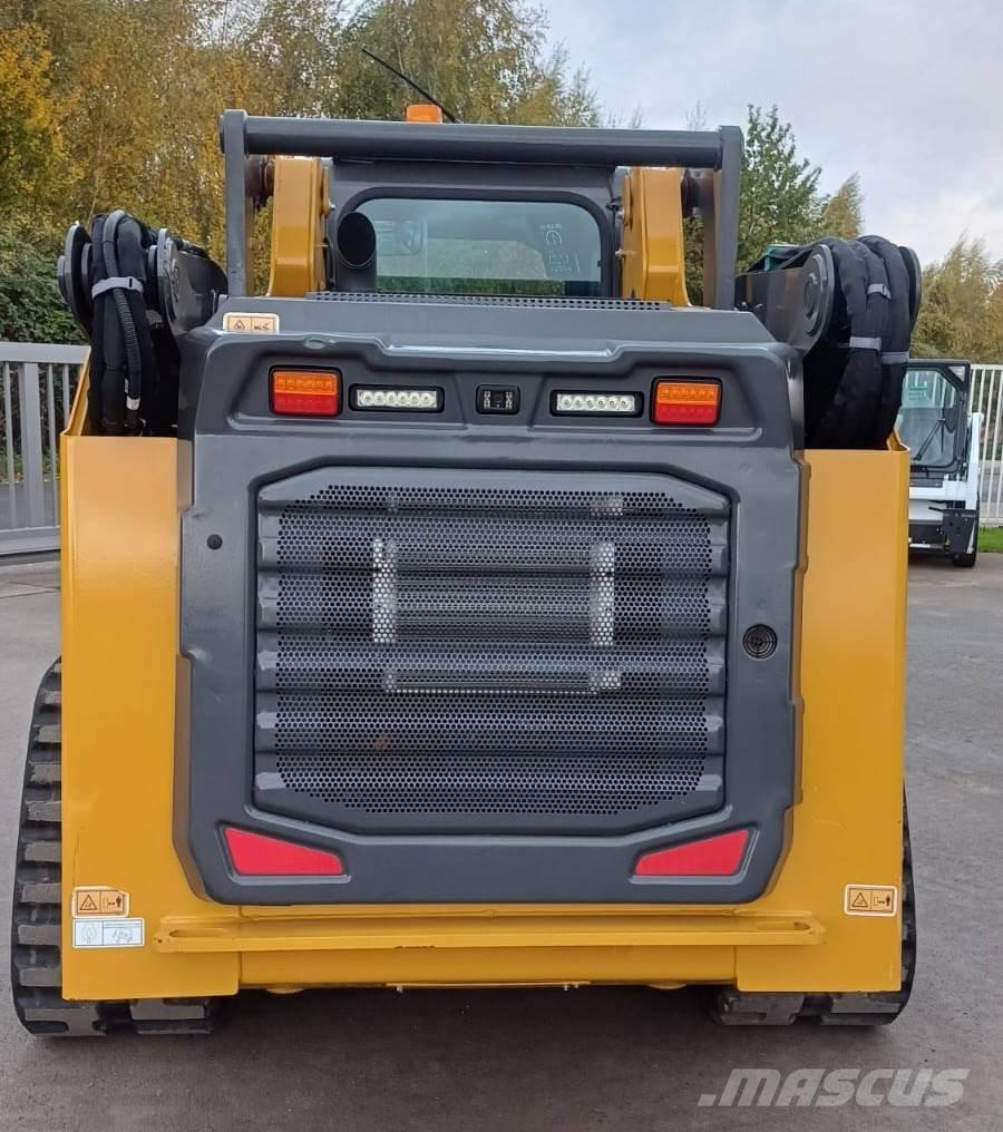 XCMG XC7-TV12 Kāpurķēžu iekrāvēji