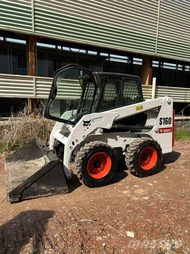 Bobcat S 160 Lietoti riteņu kompaktiekrāvēji