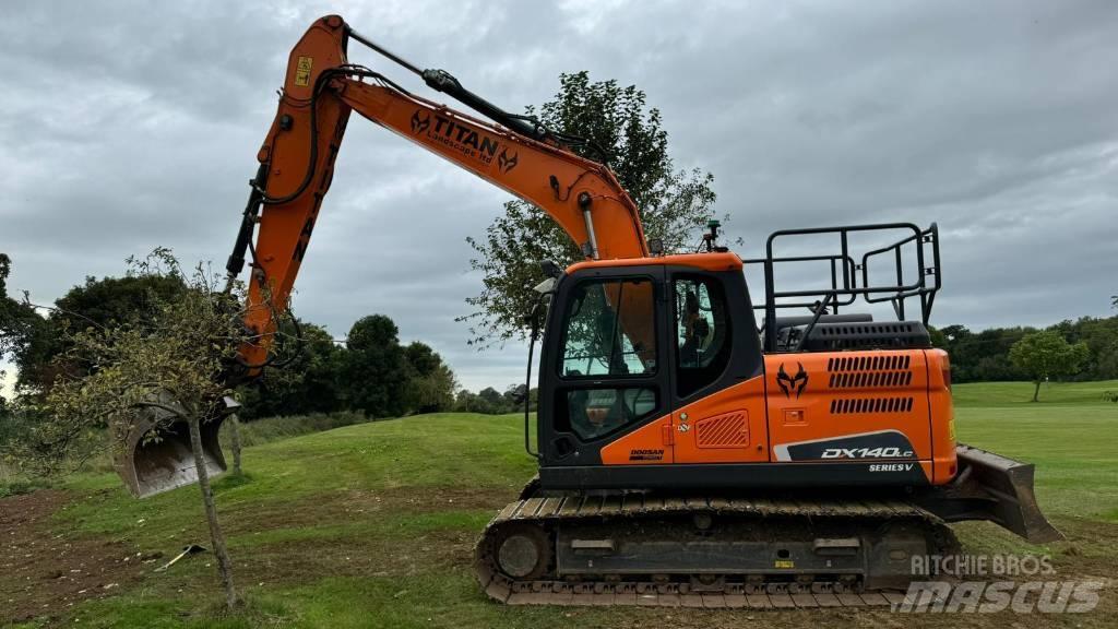 Doosan DX140LC-5 Kāpurķēžu ekskavatori
