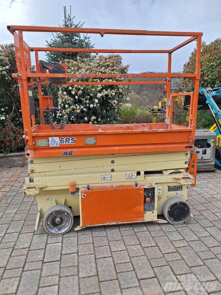 JLG 6 RS Šķerveida pacēlāji