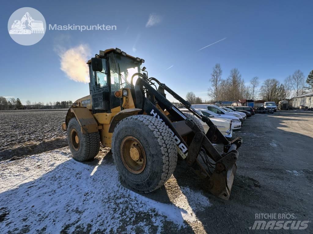Hyundai HL 730 TM-7 Iekrāvēji uz riteņiem