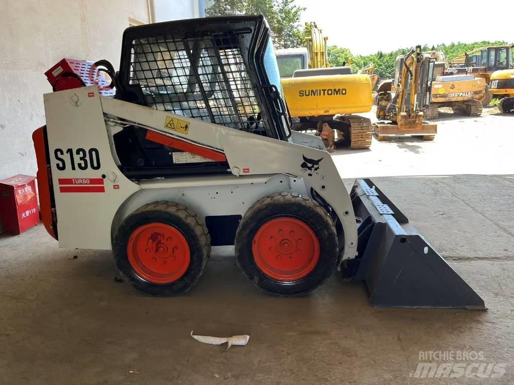 Bobcat S 130 Lietoti riteņu kompaktiekrāvēji
