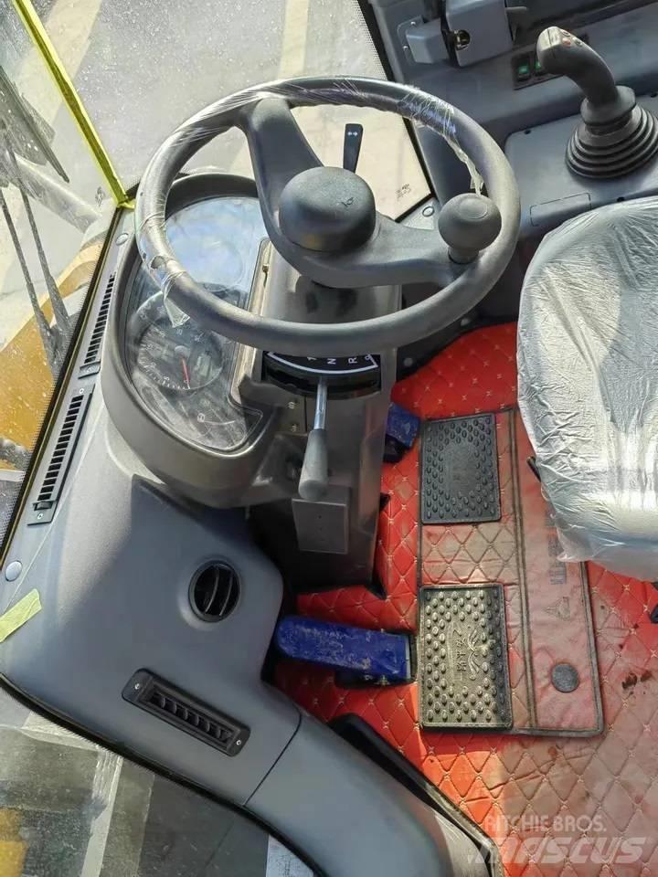 SDLG LG956L Iekrāvēji uz riteņiem