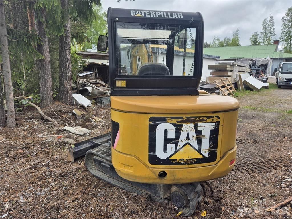 CAT 302.5C Mini ekskavatori < 7 t