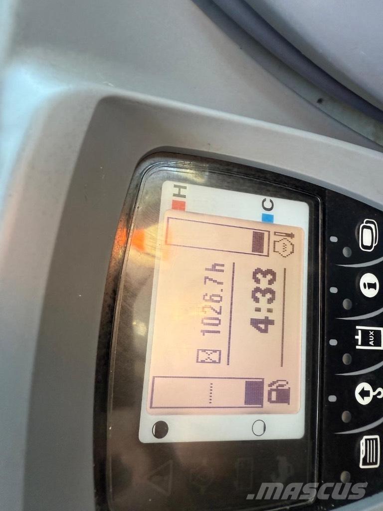 Kubota KX080-4 Vidēja lieluma ekskavatori 7 t - 12 t