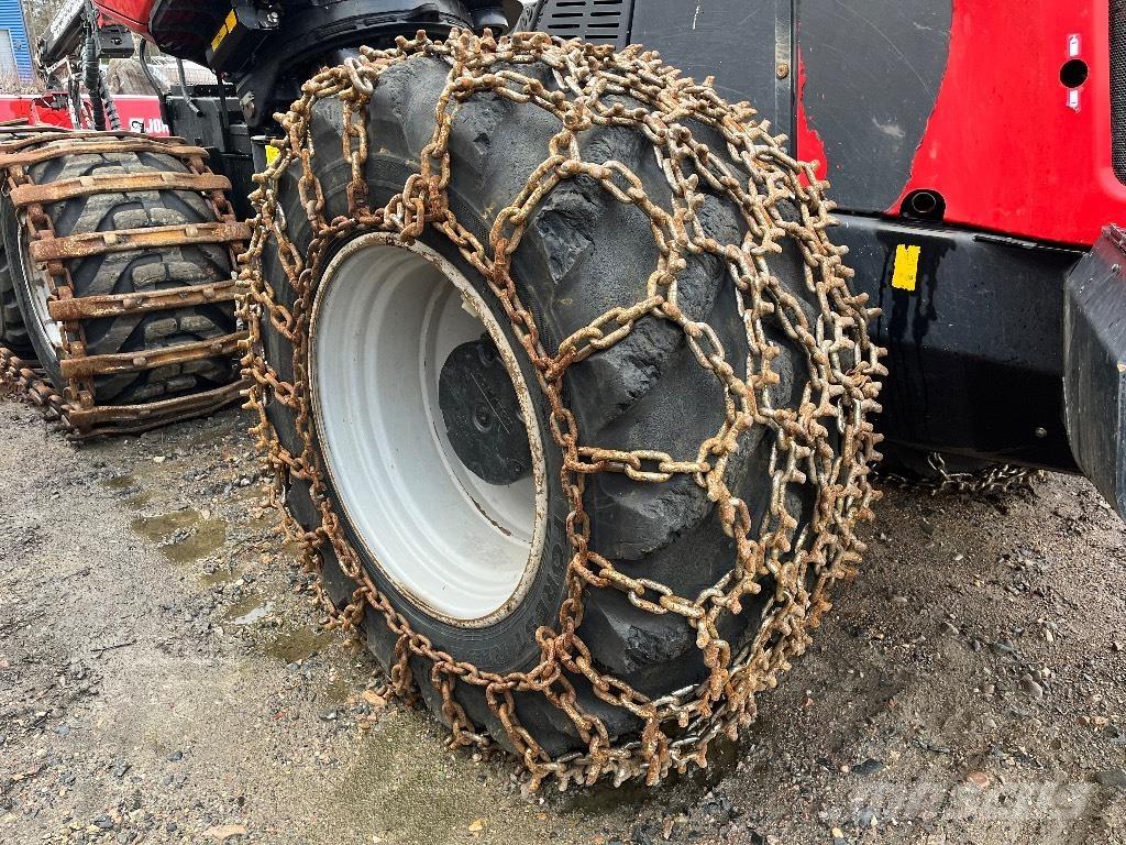 Komatsu 931 Harvesteri