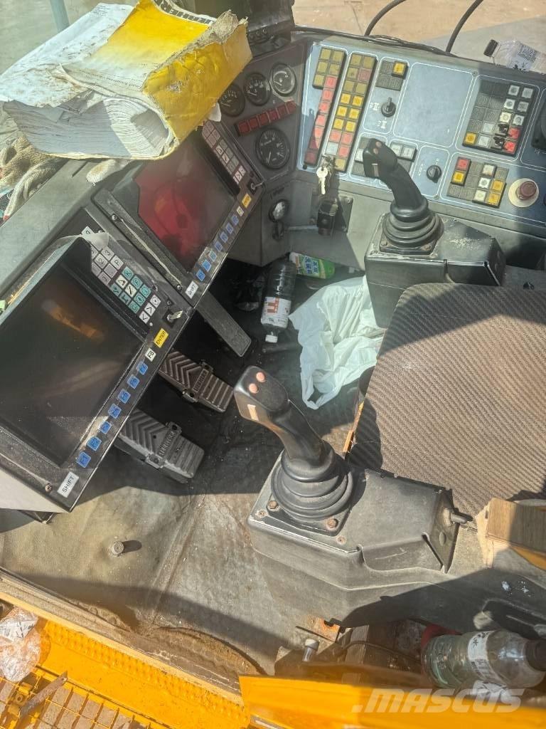 Liebherr LR 1400-2 Kāpurķēžu ceļamkrāni