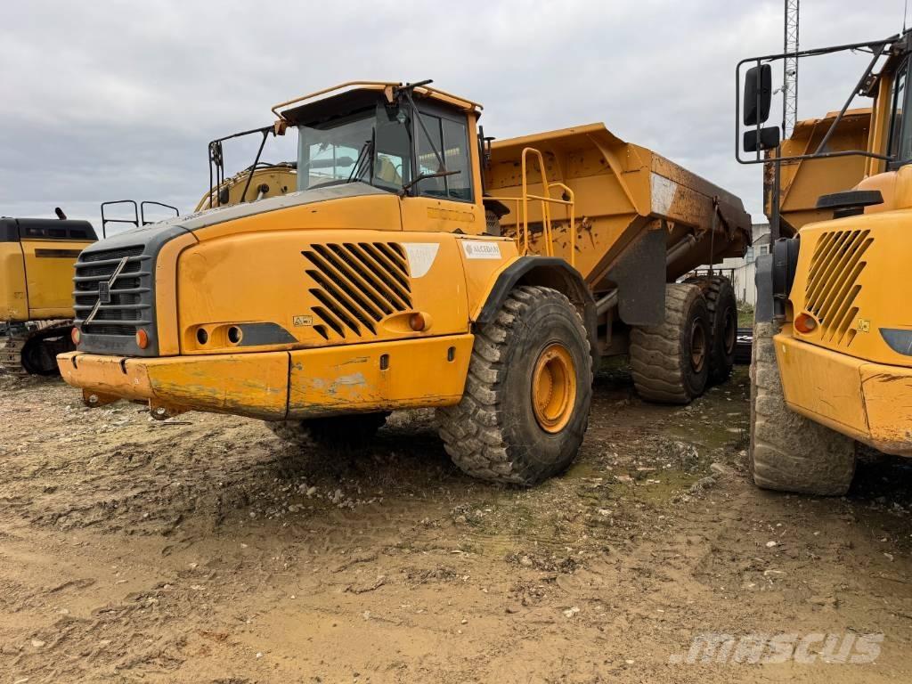 Volvo A 40 D Artikulētie pašizgāzēji