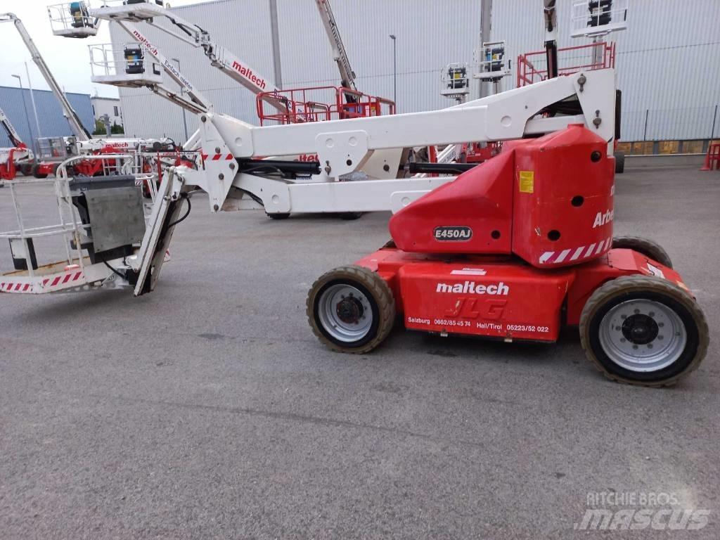 JLG E 450 AJ Strēles pacēlāji