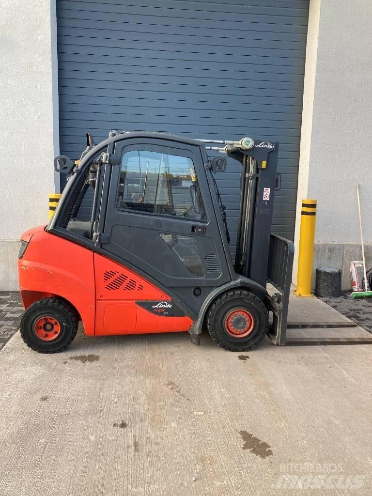Linde H25D/600/393 Tehnika ar dīzeļa dzinēju