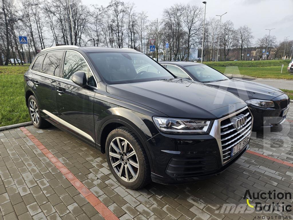 Audi Q7 Automašīnas