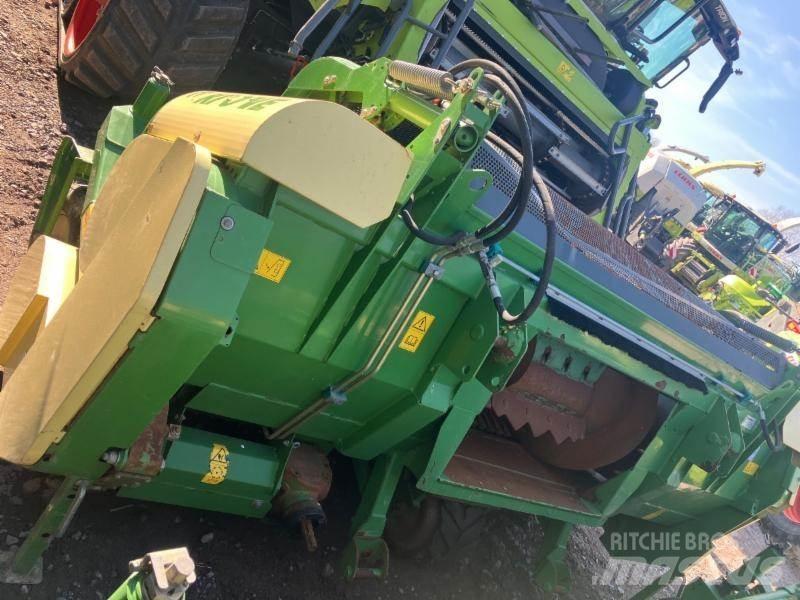 Krone BIG X 500 Lopbarības novācēji