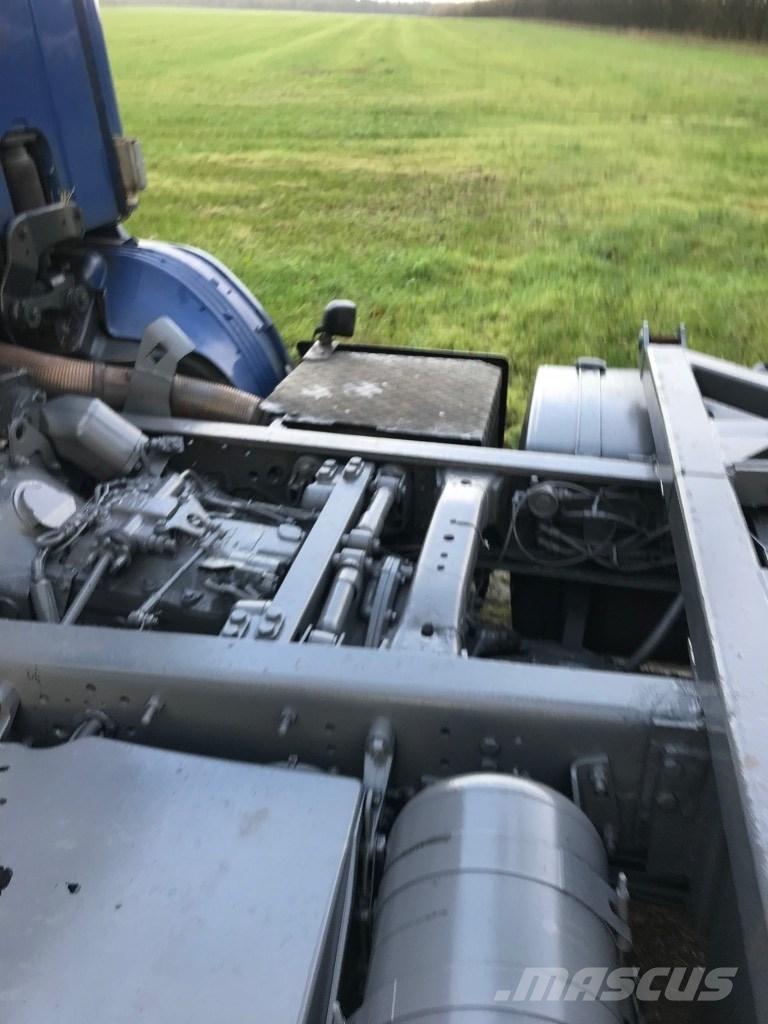 Scania g 124 400 Kabeļu pacēlājs nomontējamām kravas mašīnām