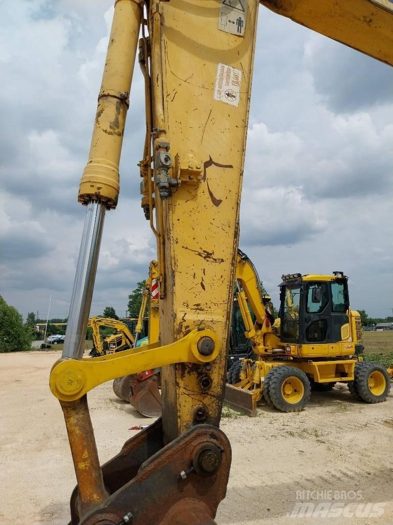 Komatsu PC 240 LC-8 Kāpurķēžu ekskavatori