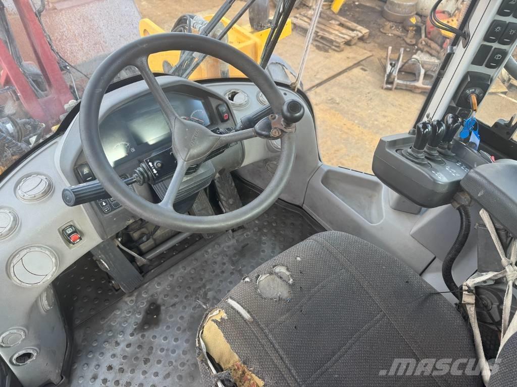 Volvo L 120 G Iekrāvēji uz riteņiem