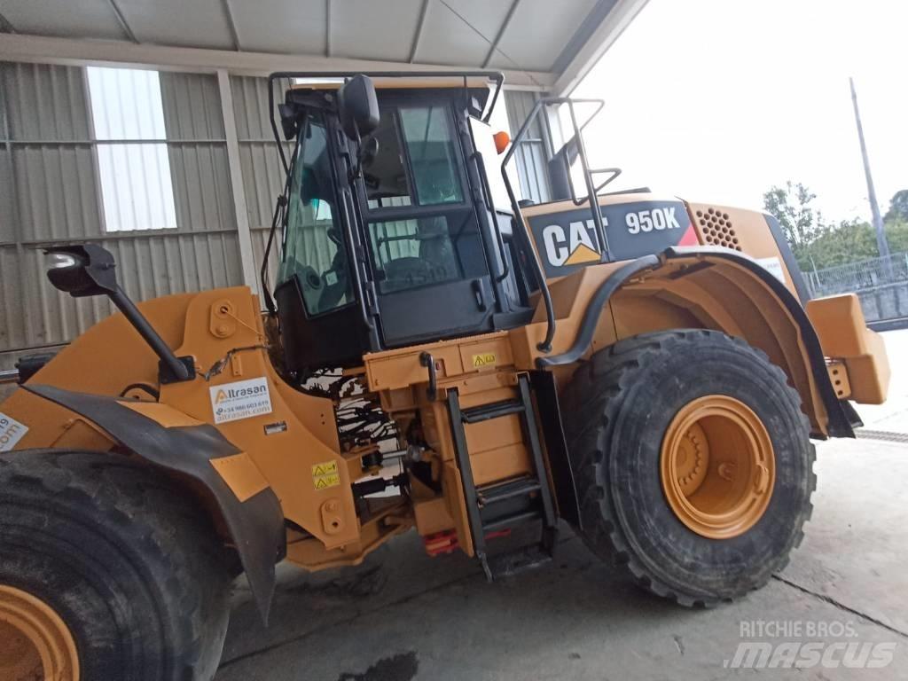 CAT 950 K Iekrāvēji uz riteņiem