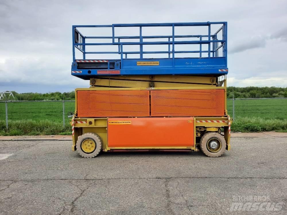 GSL Liftlux S205 E12 Šķerveida pacēlāji