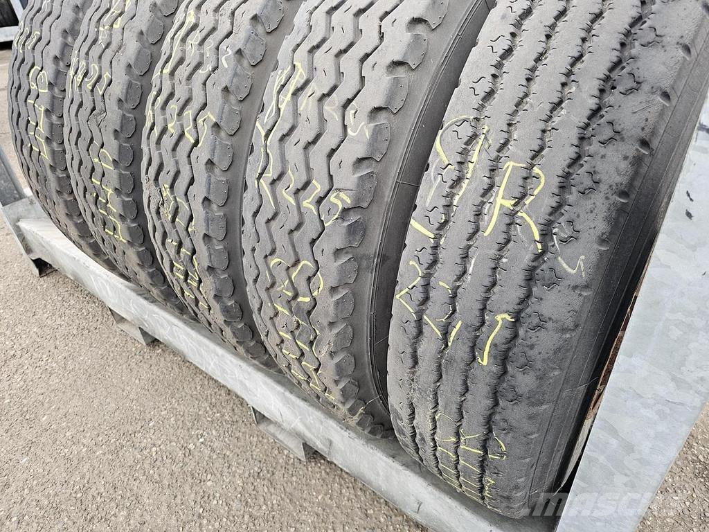 Uniroyal 9 R 22.5 Skeletveida piekabes