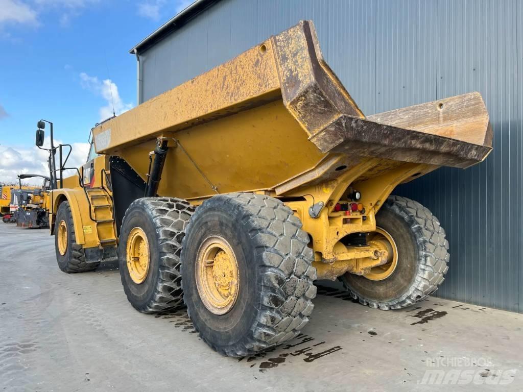 CAT 735 | 735B Artikulētie pašizgāzēji