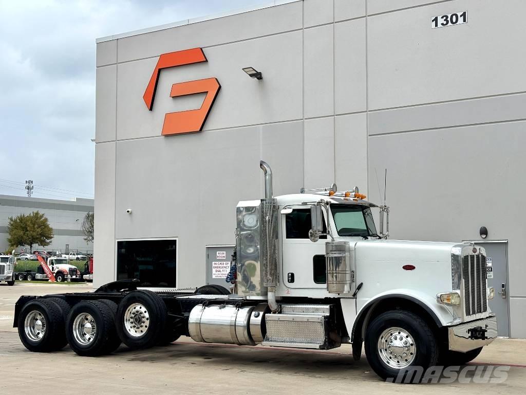 Peterbilt 388 Vilcēji