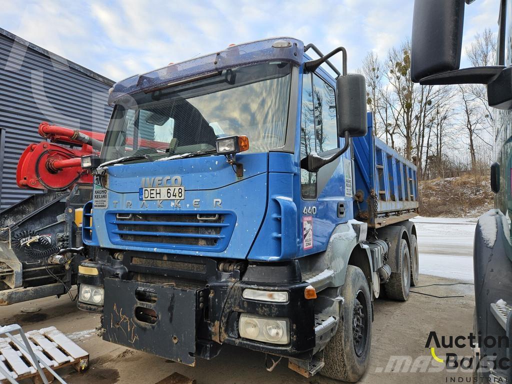 Iveco 260 E44 Pašizgāzējs