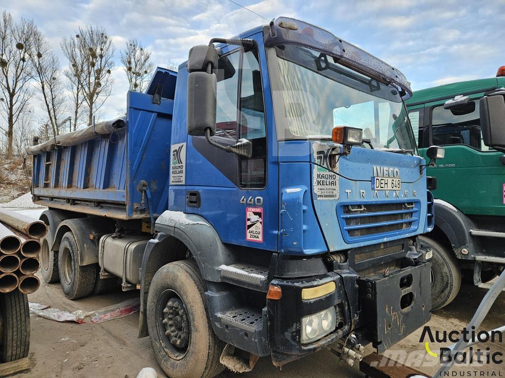 Iveco 260 E44 Pašizgāzējs
