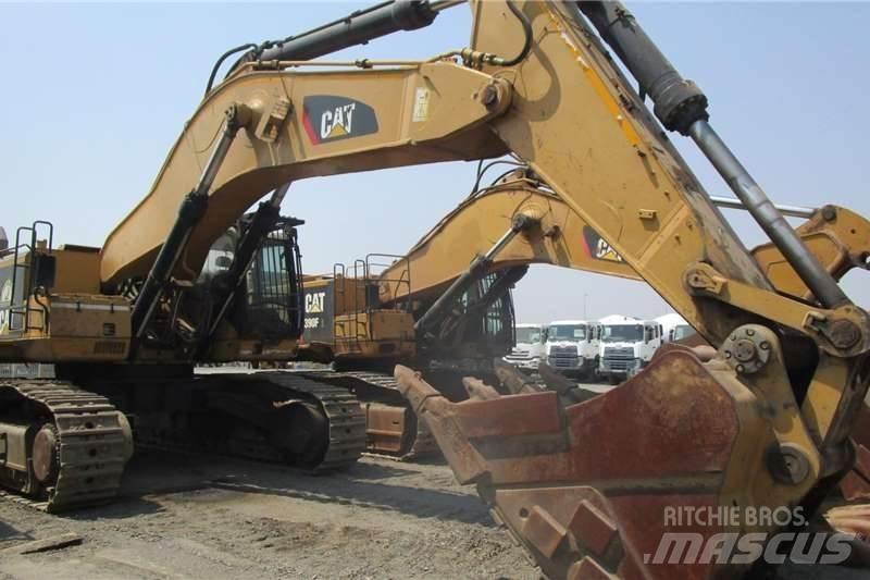 CAT 385C Mini ekskavatori < 7 t