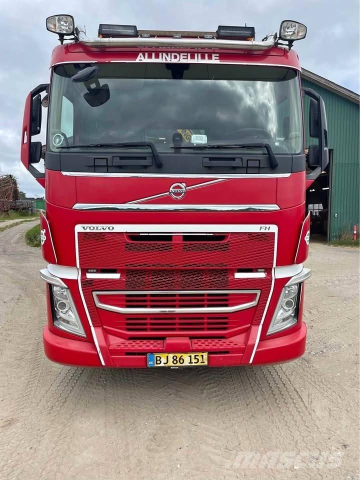 Volvo FH 500 Smagās mašīnas ar celtni